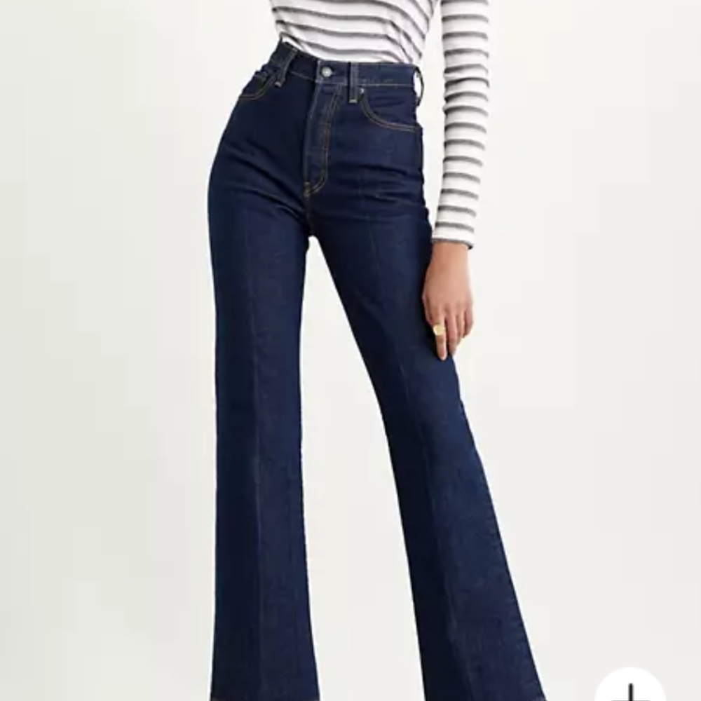 NWT Levi's Ribcage Bootcut Jeans Sz28